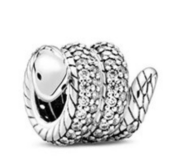 چارم زیبای مار پاندورا