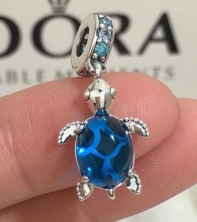 چارم لاکپشت ابی پاندورا