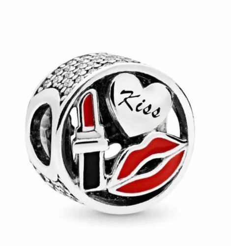 چارم زیبای رژلب پاندورا